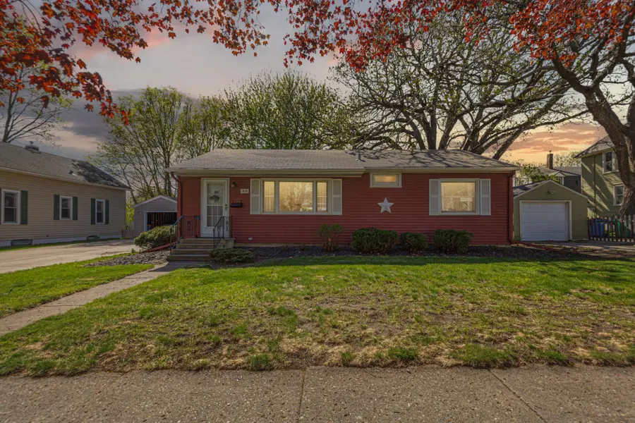 914 S Elm Avenue, Owatonna, MN 55060 - #2