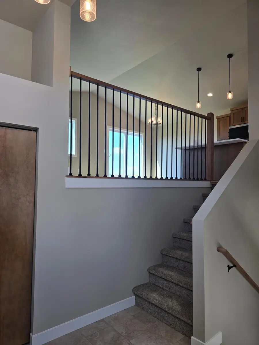 1198 Meadowlark Lane S, Casselton, ND 58012 - #2