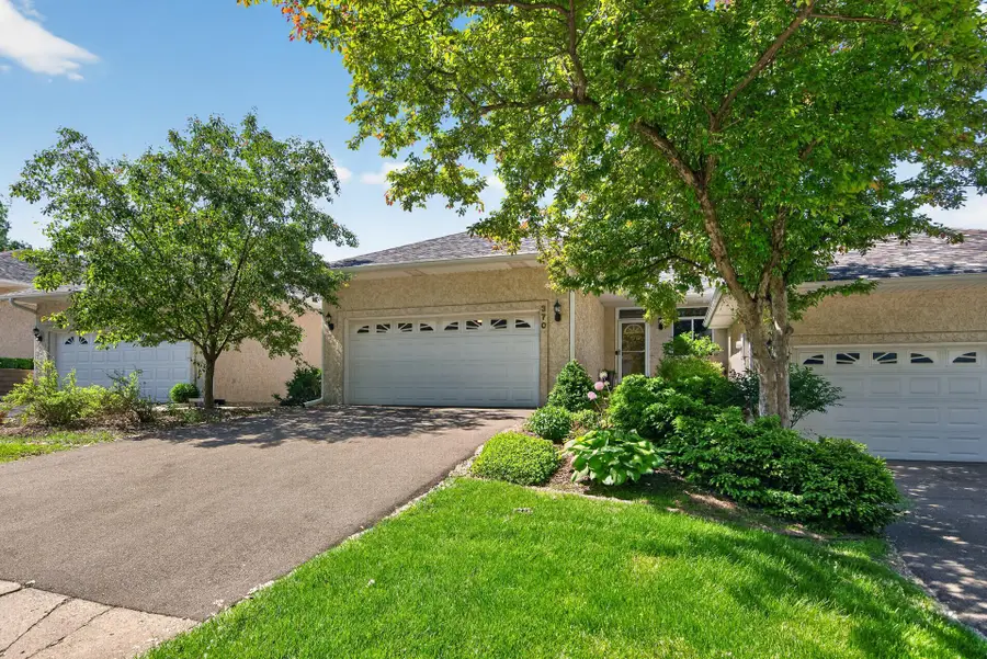 370 Mendota Road W, West Saint Paul, MN 55118 - #3
