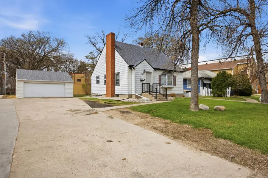 1621 8th Street S, Moorhead, MN 56560 - #2