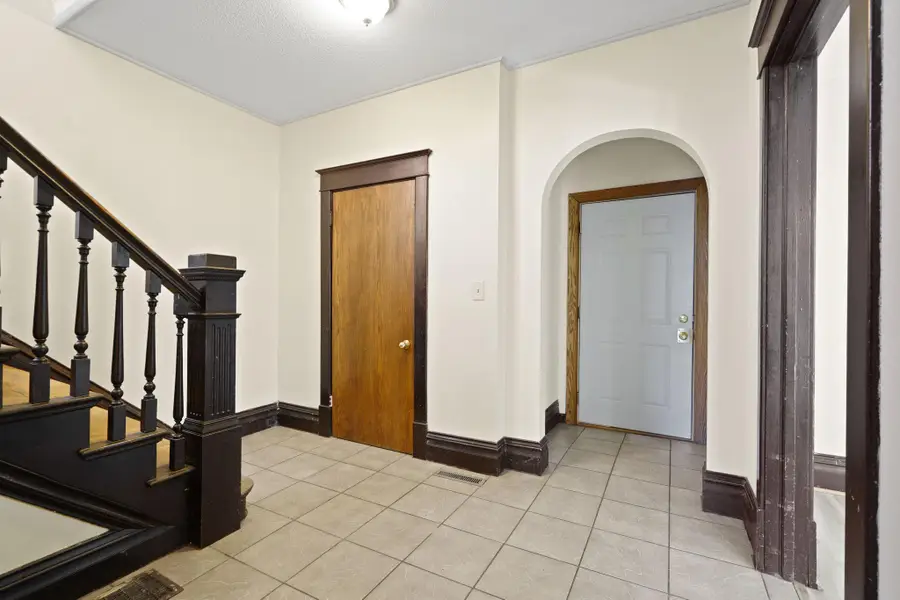 1325 Newton Avenue N, Minneapolis, MN 55411 - #3