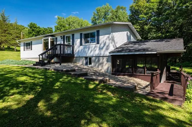 S3532 Chicken Valley Road, Fountain City, WI 54629 - #2