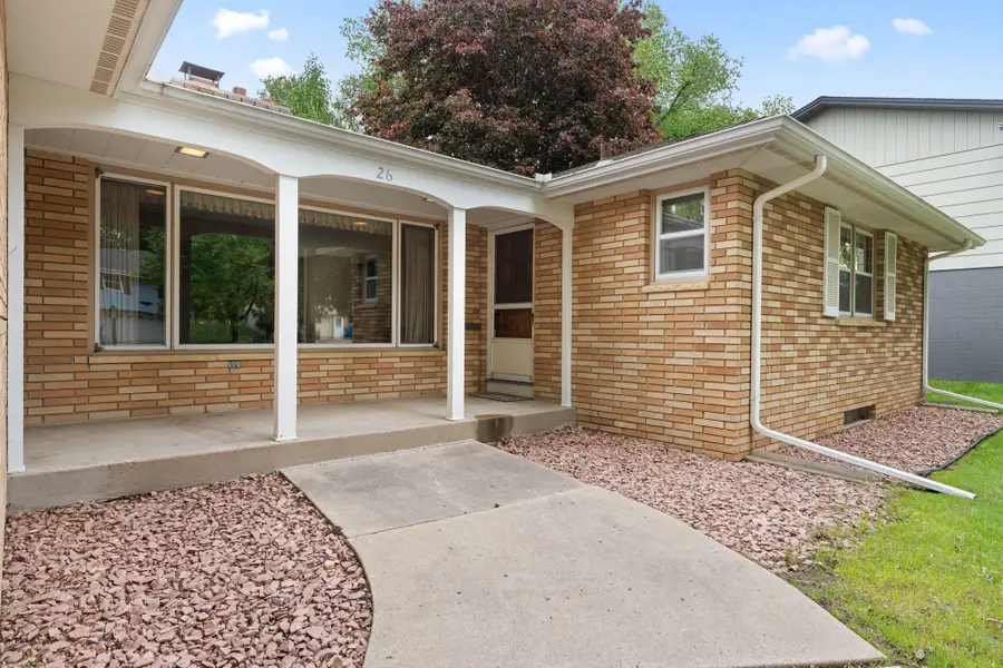 26 W Sandra Lee Drive, Saint Paul, MN 55119 - #3