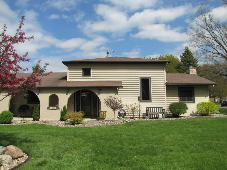 1565 Commerce Drive, North Mankato, MN 56003 - #2