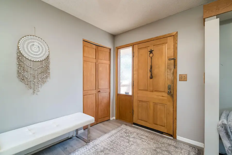 10940 Pioneer Drive, Burnsville, MN 55337 - #2