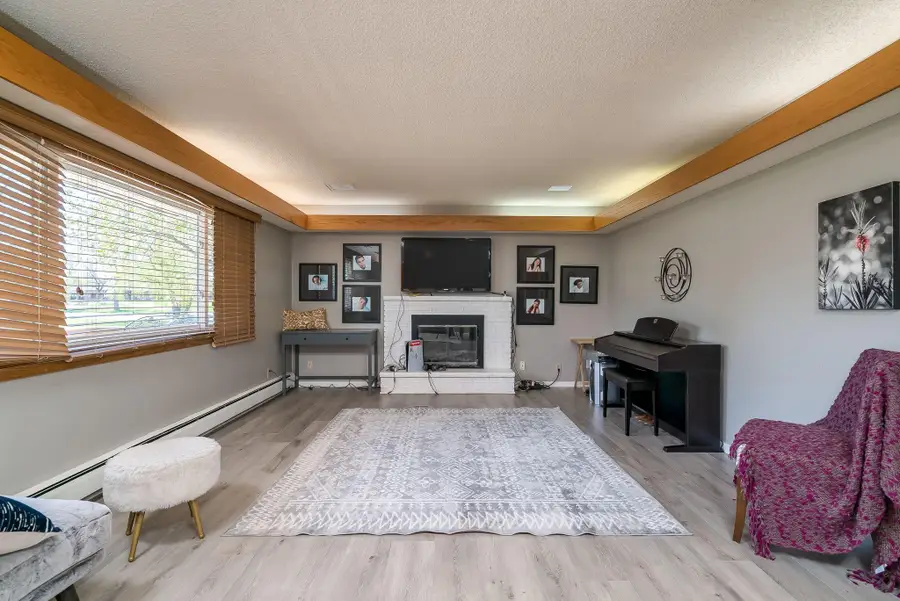 10940 Pioneer Drive, Burnsville, MN 55337 - #3