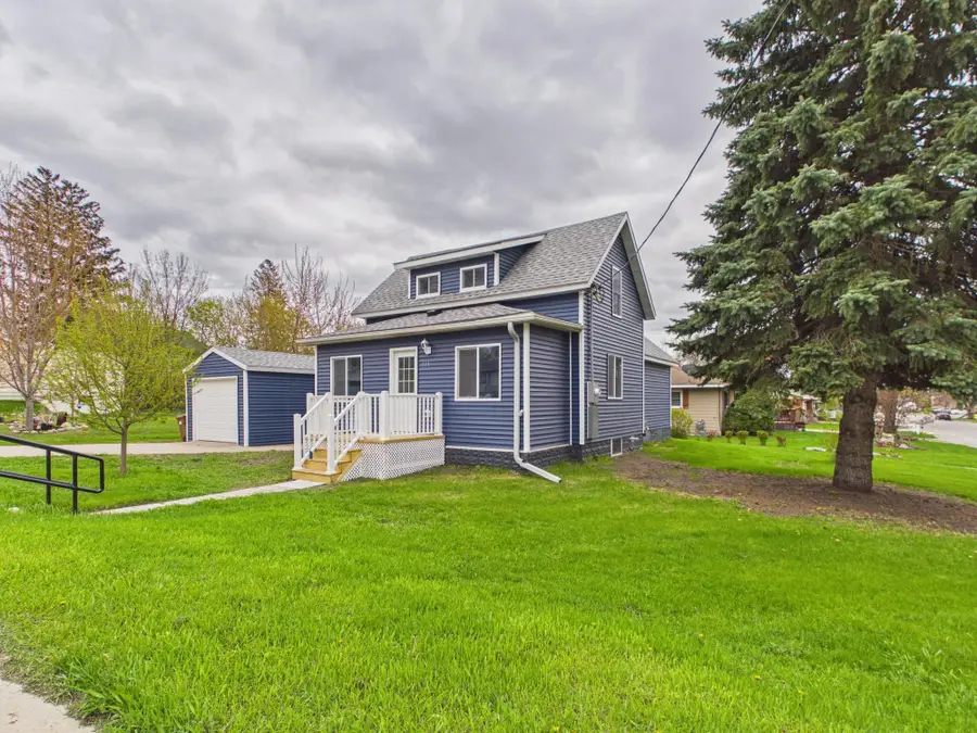 311 W 7th Street, Starbuck, MN 56381 - #2