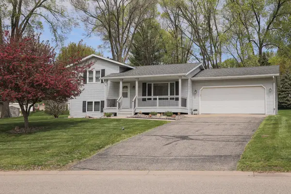 380 Flora Street S, Prescott, WI 54021