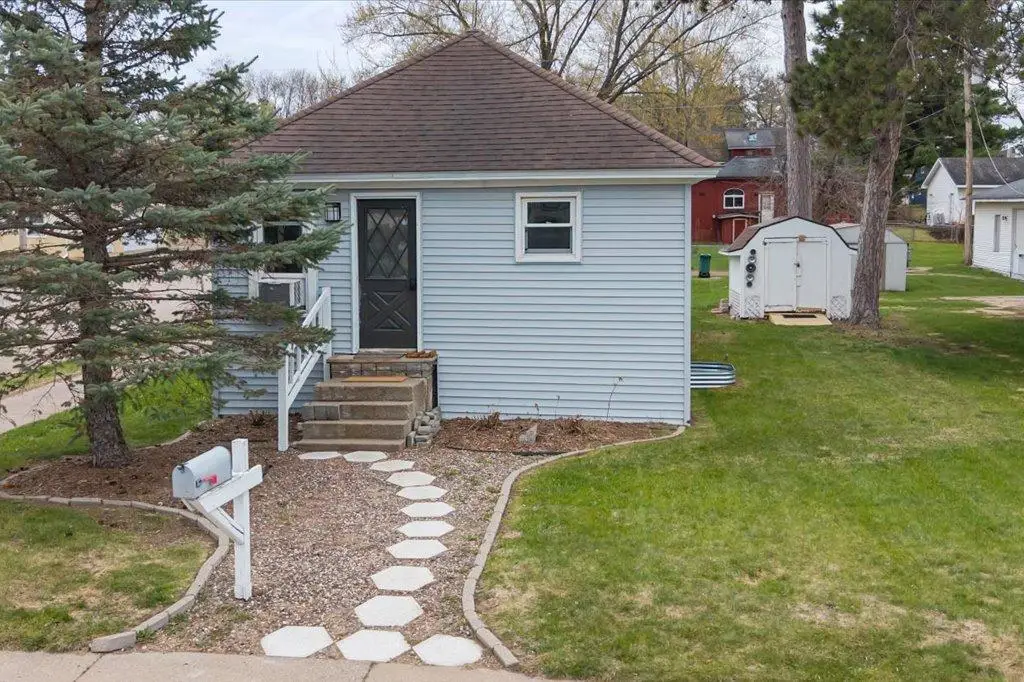 132 2nd Street Ne, Crosby, MN 56441 - #1
