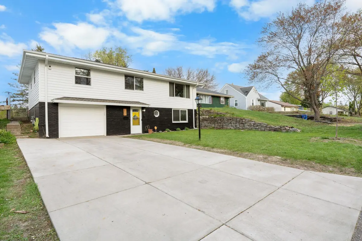 1538 Birmingham Street, Saint Paul, MN 55106 - #1