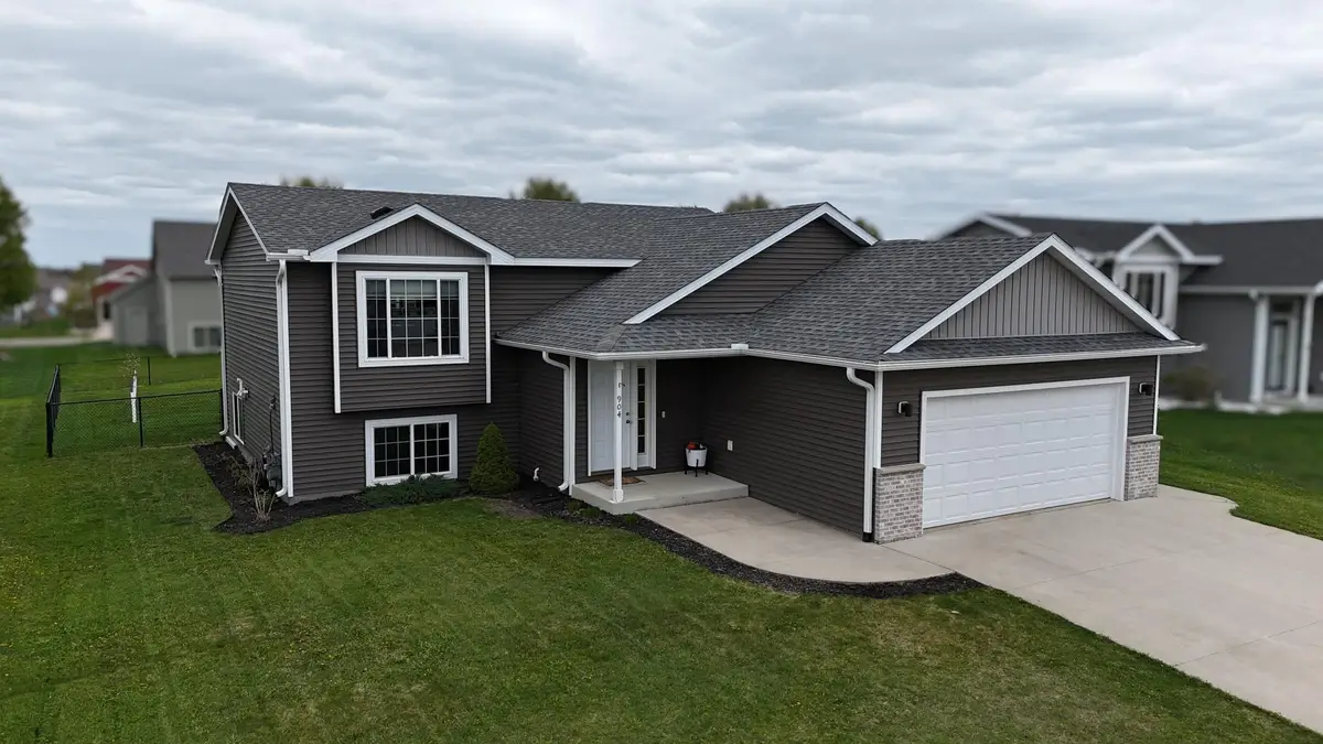 904 6th Avenue Ne, Kasson, MN 55944 - #1