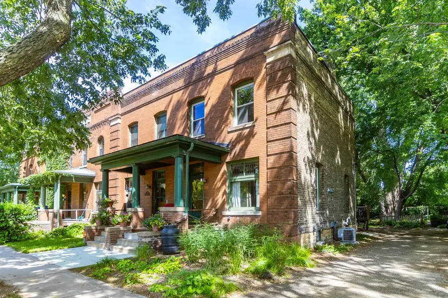119 Isabel Street E, Saint Paul, MN 55107 - #2