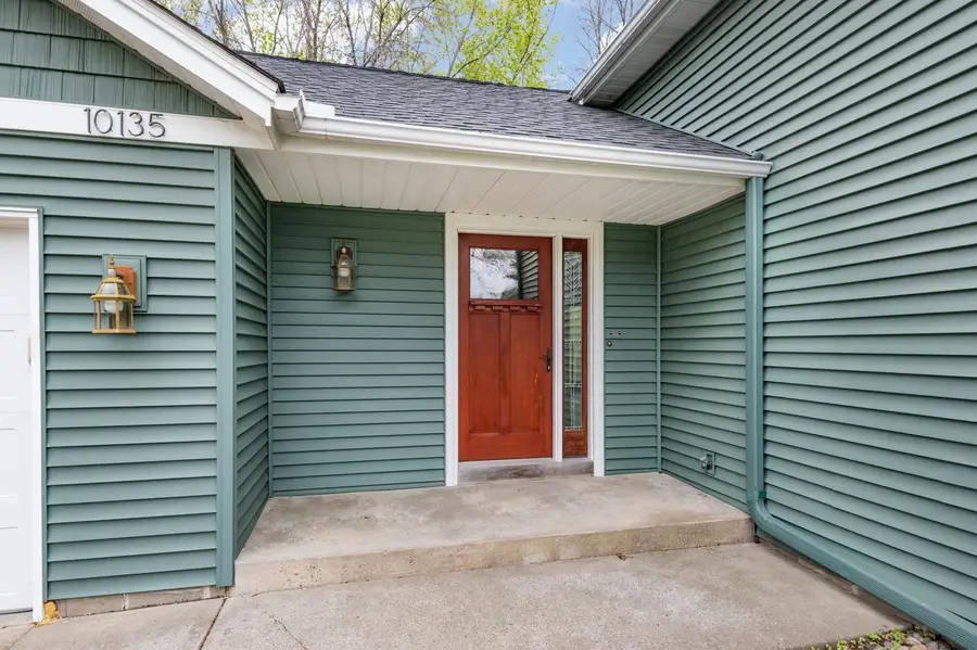 10135 47th Avenue N, Plymouth, MN 55442 - #3