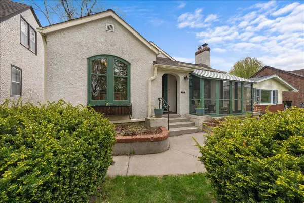 1736 Bayard Avenue, Saint Paul, MN 55116