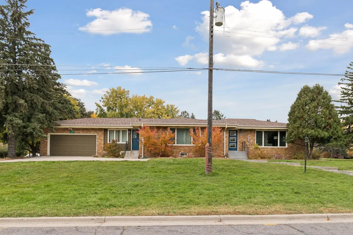 2079 Upper Saint Dennis Road, Saint Paul, MN 55116 - #1