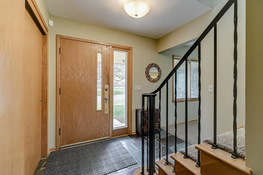 1525 Saint Croix Circle, Golden Valley, MN 55422 - #2
