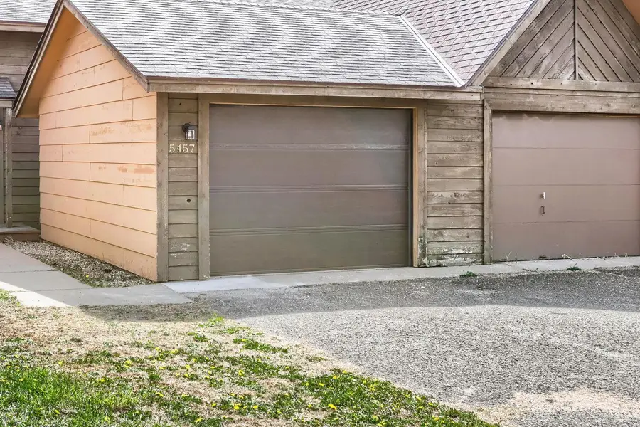 5457 4th Street Ne, Fridley, MN 55421 - #2