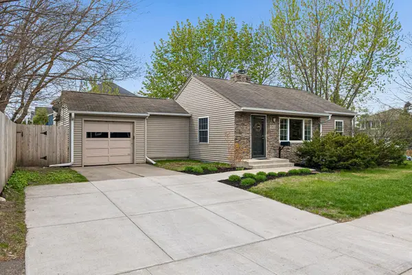 5801 Zenith Avenue S, Edina, MN 55410