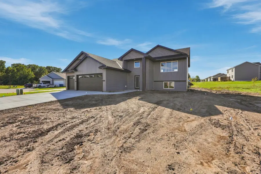 2883 29th Street Ne, Sauk Rapids, MN 56379 - #2