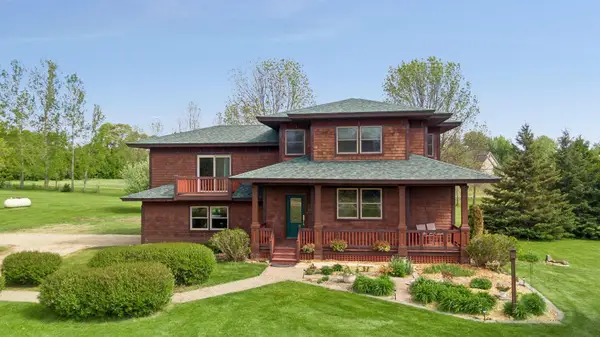 392 Old Cemetery Road, River Falls, WI 54022