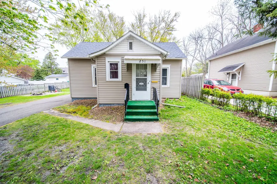 251 Linden Avenue, Owatonna, MN 55060 - #2