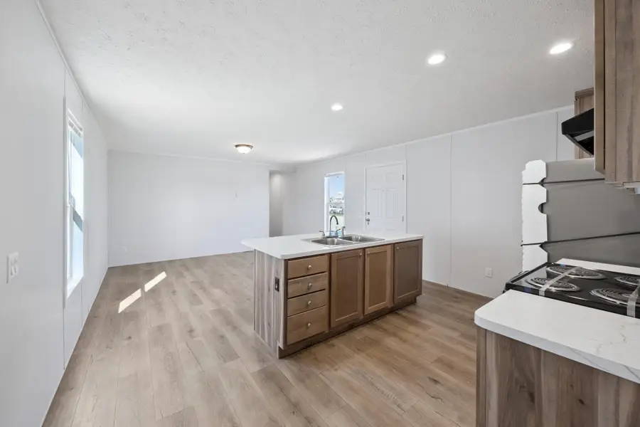 2302 Milton Avenue #Lot 28, Albert Lea, MN 56007 - #2