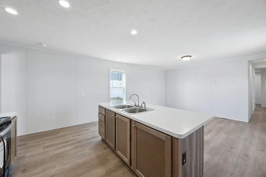 2302 Milton Avenue #Lot 28, Albert Lea, MN 56007 - #3