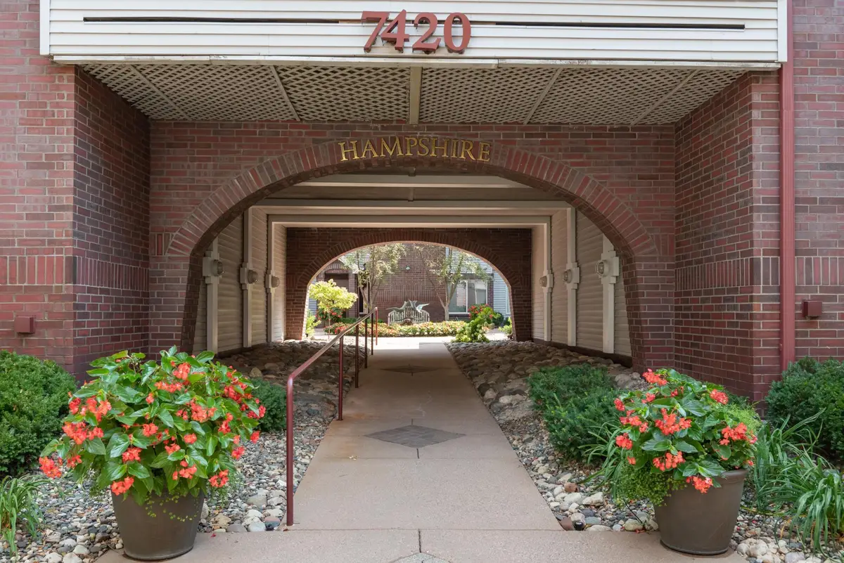 7420 Edinborough Way #6105, Edina, MN 55435 - #1
