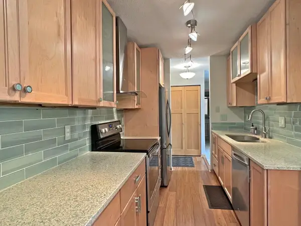 1425 W 28th Street #306, Minneapolis, MN 55408