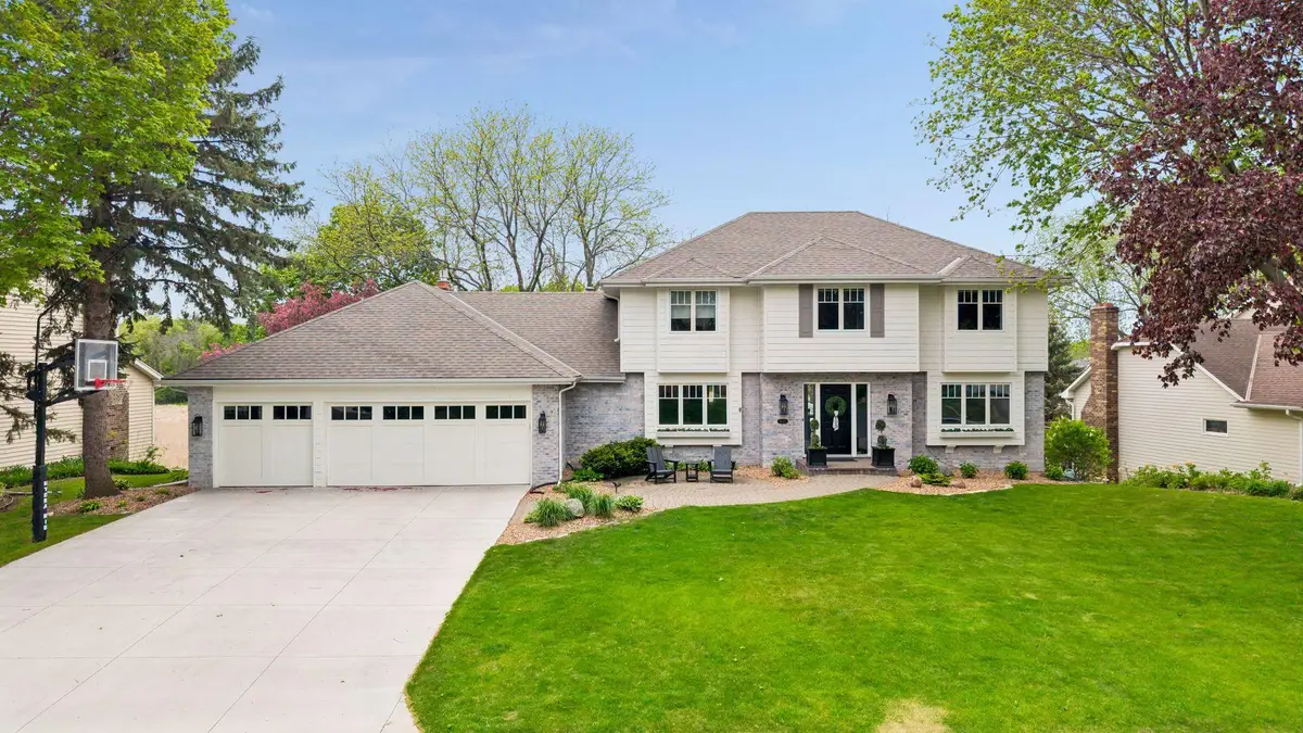 18425 5th Avenue N, Plymouth, MN 55447 - #1