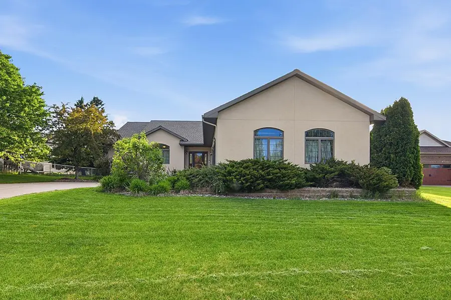 11 Moon Circle, Saint Cloud, MN 56301 - #2