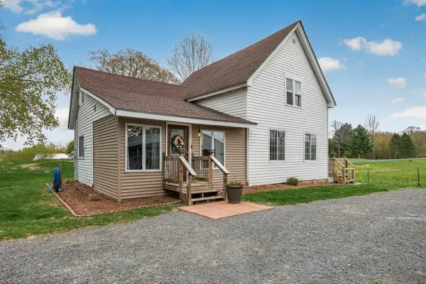 27680 Redwing Avenue, Shafer, MN 55074