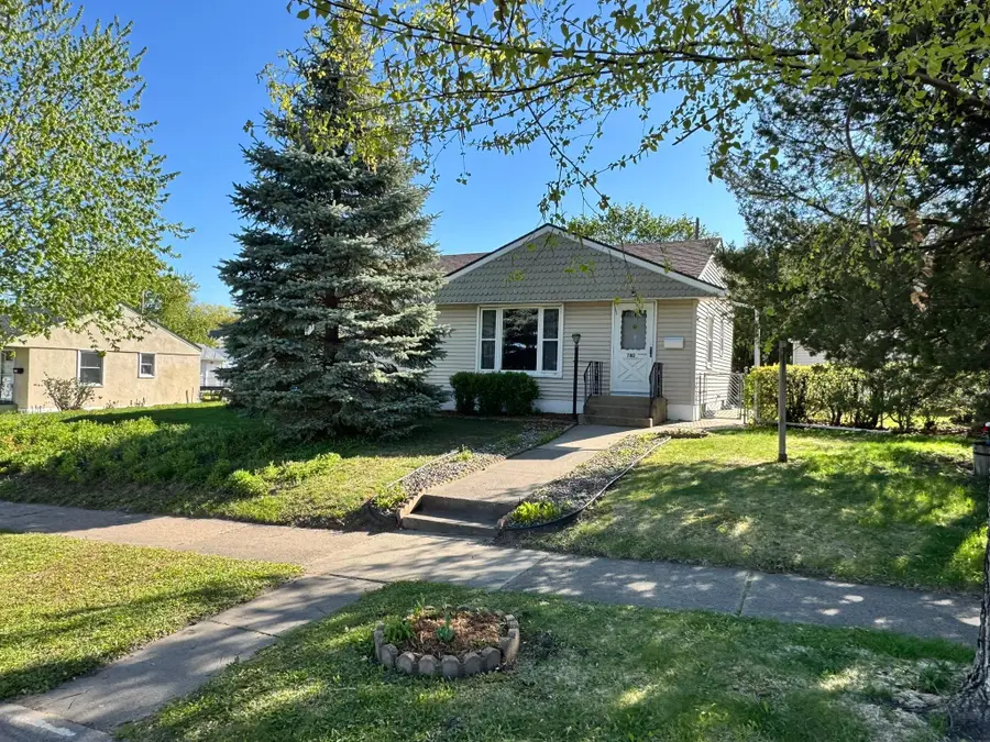 782 Howard Street N, Saint Paul, MN 55119 - #2