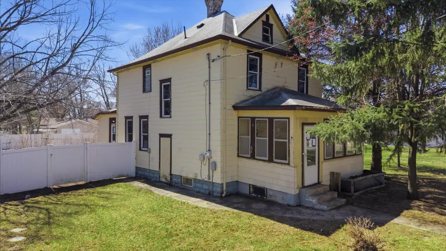 237 2nd Street Sw, Richmond, MN 56368 - #3