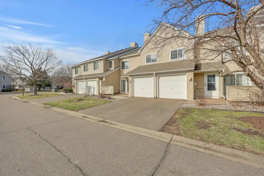 2270 Ranchview Lane N #39, Plymouth, MN 55447 - #3