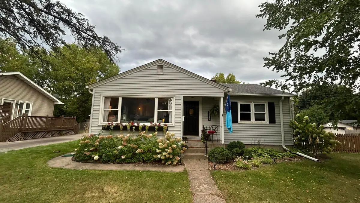 1117 Olive Street W, Stillwater, MN 55082 - #1