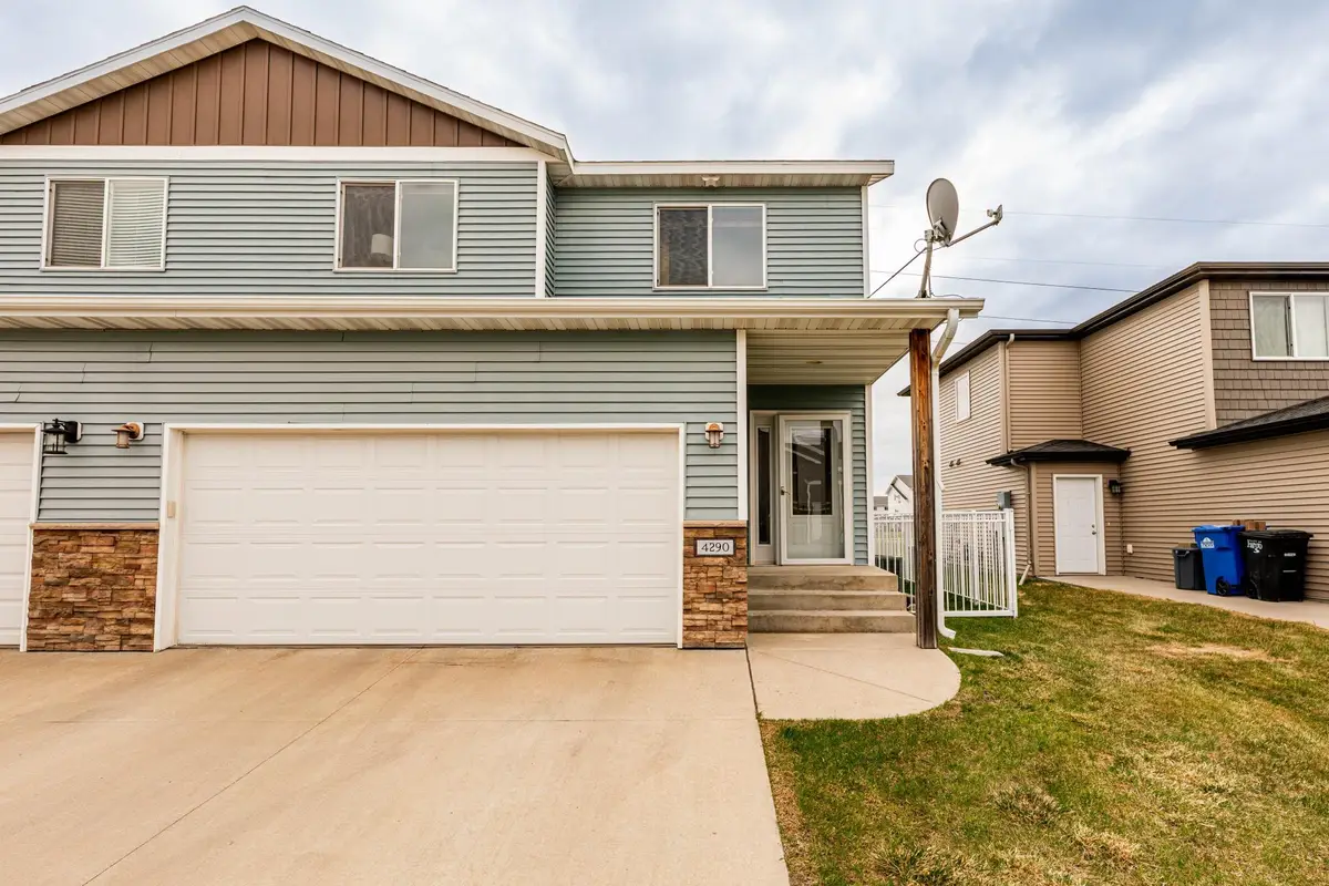 4290 Estate Drive S, Fargo, ND 58104 - #1