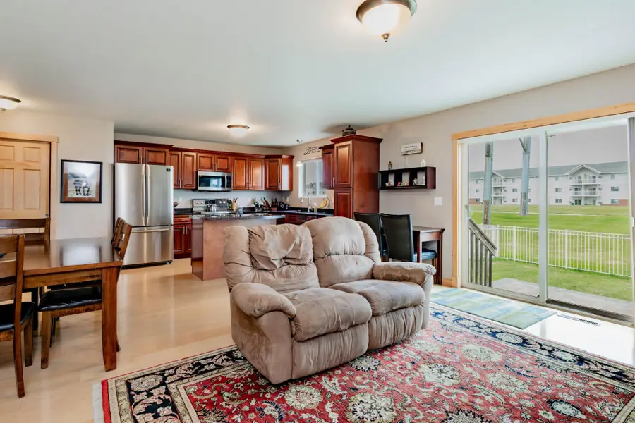 4290 Estate Drive S, Fargo, ND 58104 - #3