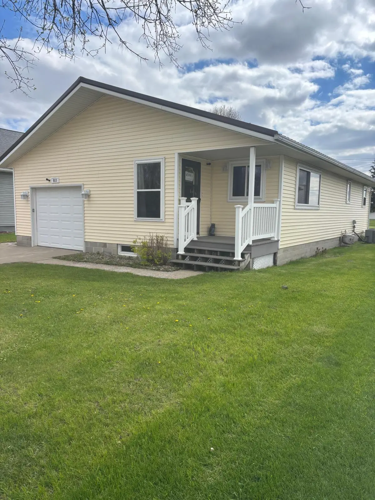 813 2nd Street W, Morgan, MN 56266 - #1