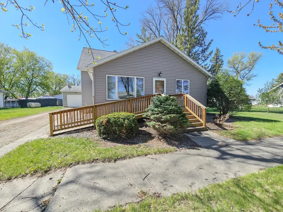 606 2nd Street, Lucan, MN 56255 - #2