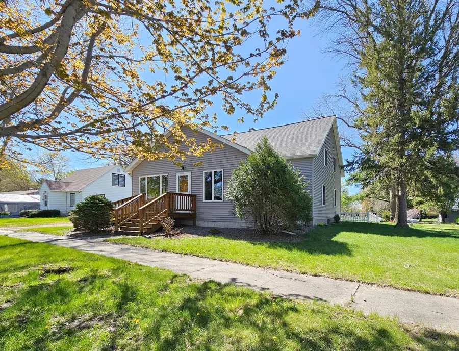 606 2nd Street, Lucan, MN 56255 - #3