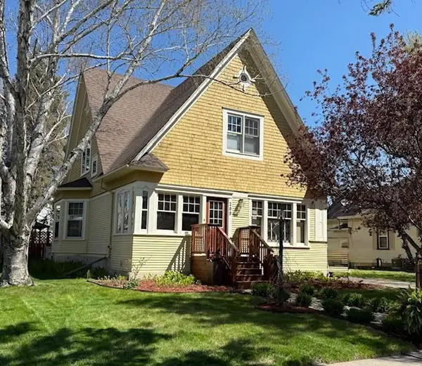 209 E 5th Street, Redwood Falls, MN 56283
