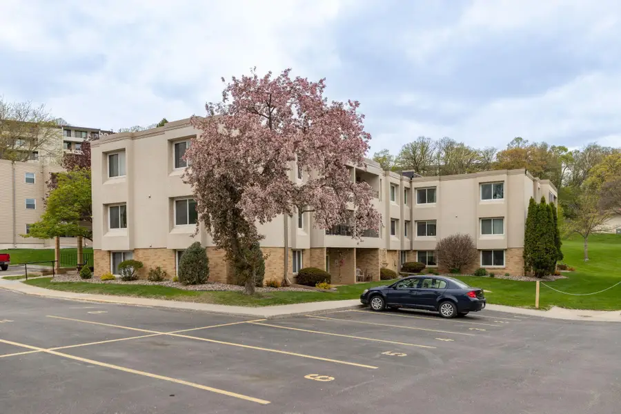 535 19th Street Nw #37, Rochester, MN 55901 - #2