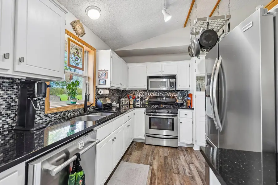 516 W River Road, Delano, MN 55328 - #3