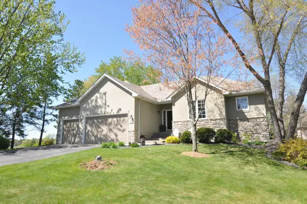 4985 Pine Lane, Eagan, MN 55123
