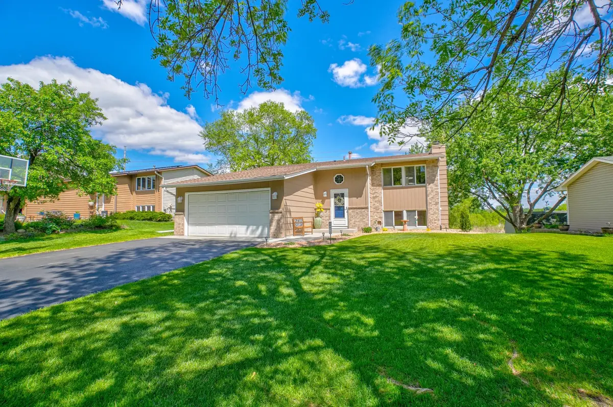 6676 Sandlewood Road, Woodbury, MN 55125 - #1