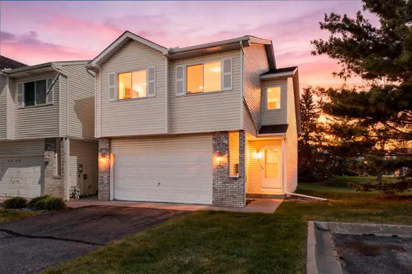 2756 Cutters Grove Circle, Anoka, MN 55303