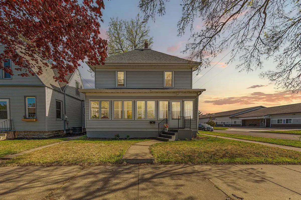 727 2nd Street Nw, Faribault, MN 55021 - #1