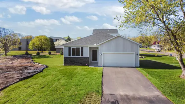 3149 Seminary Drive, New Brighton, MN 55112
