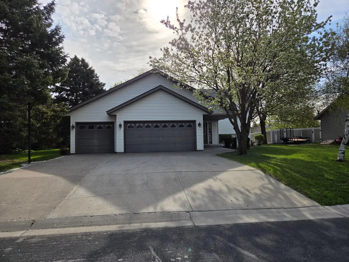 707 W Welco Drive, Montgomery, MN 56069 - #1